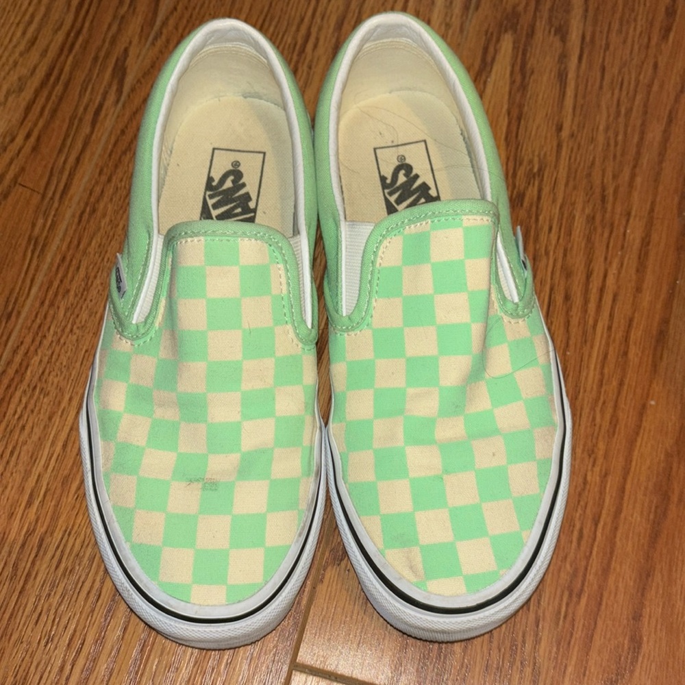 VANS Slip-On White/Green 7.0 Women Canvas Loafer Sneakers
